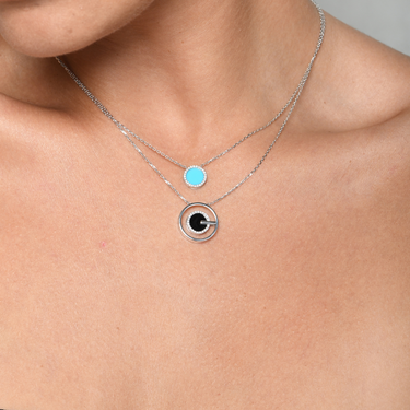 Zoí méson pendant